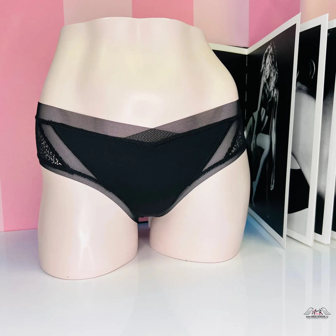 Black a šedé dámské kalhotky Victoria’s Secret Svůdné Kalhotky s jemnou síťovinou kolem celého obvodu