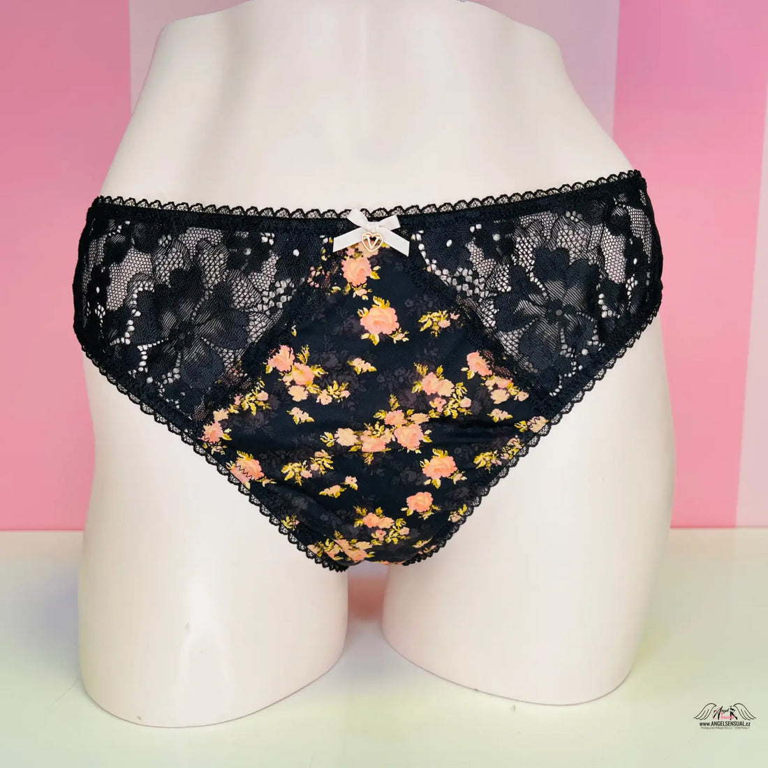 Elegantní vzorované tanga Victoria’s Secret s krajkou kolem pasu a květinovým vzorem