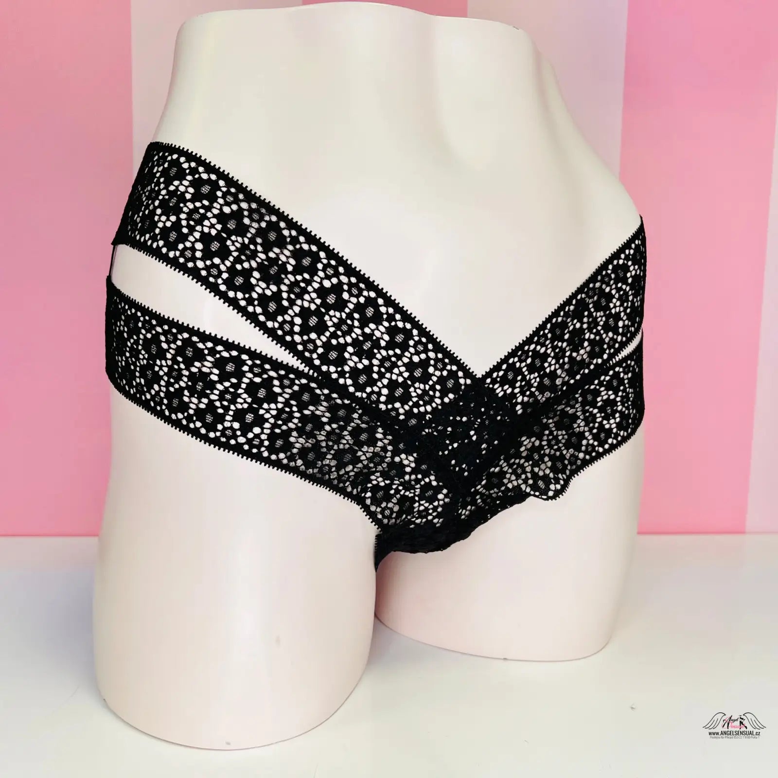 Černé spodní prádlo Victoria’s Secret Tanga Krajkové s bílou krajkou, svůdná černá