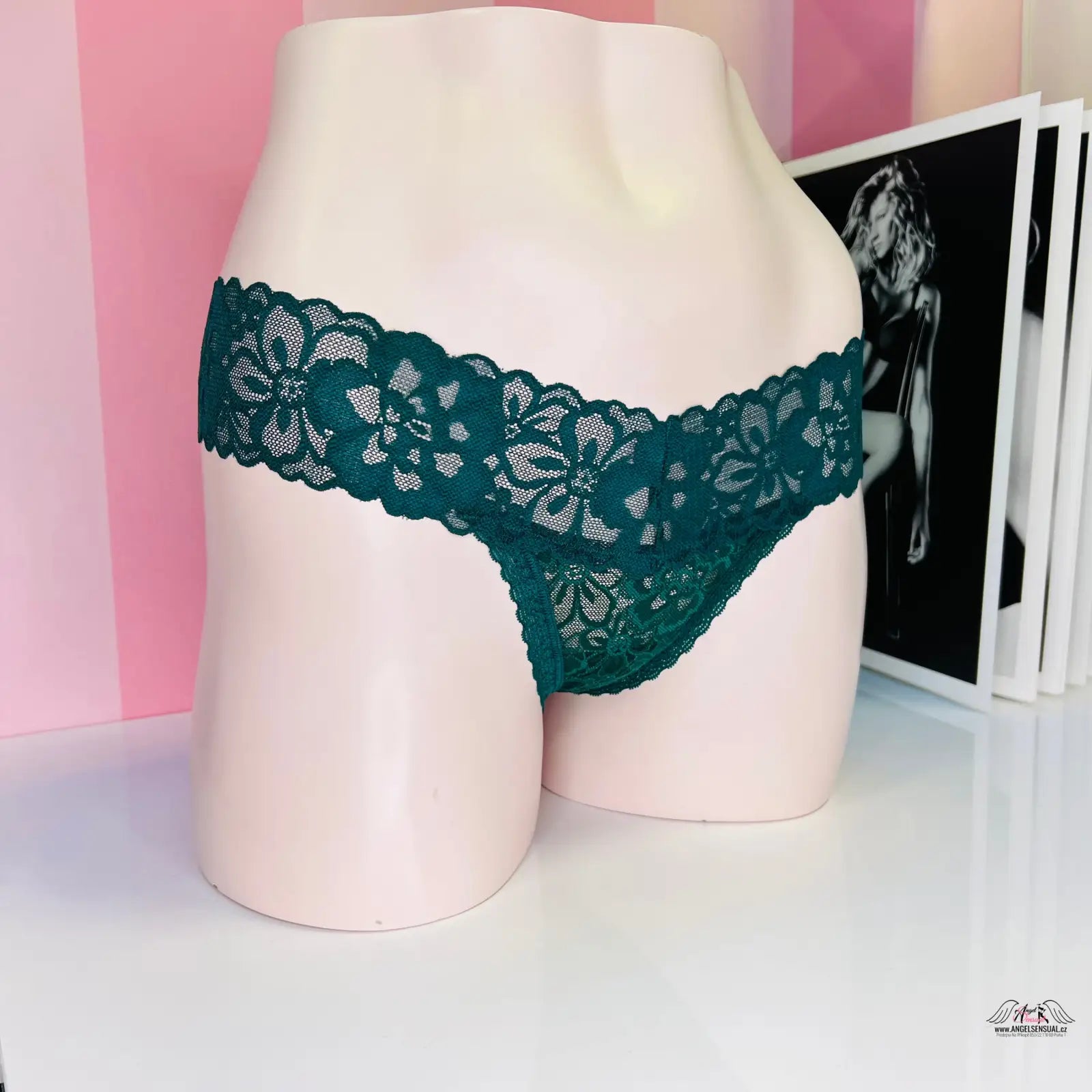 Krajkové tanga Victoria’s Secret s květinovým vzorem, zelené, elegantní design