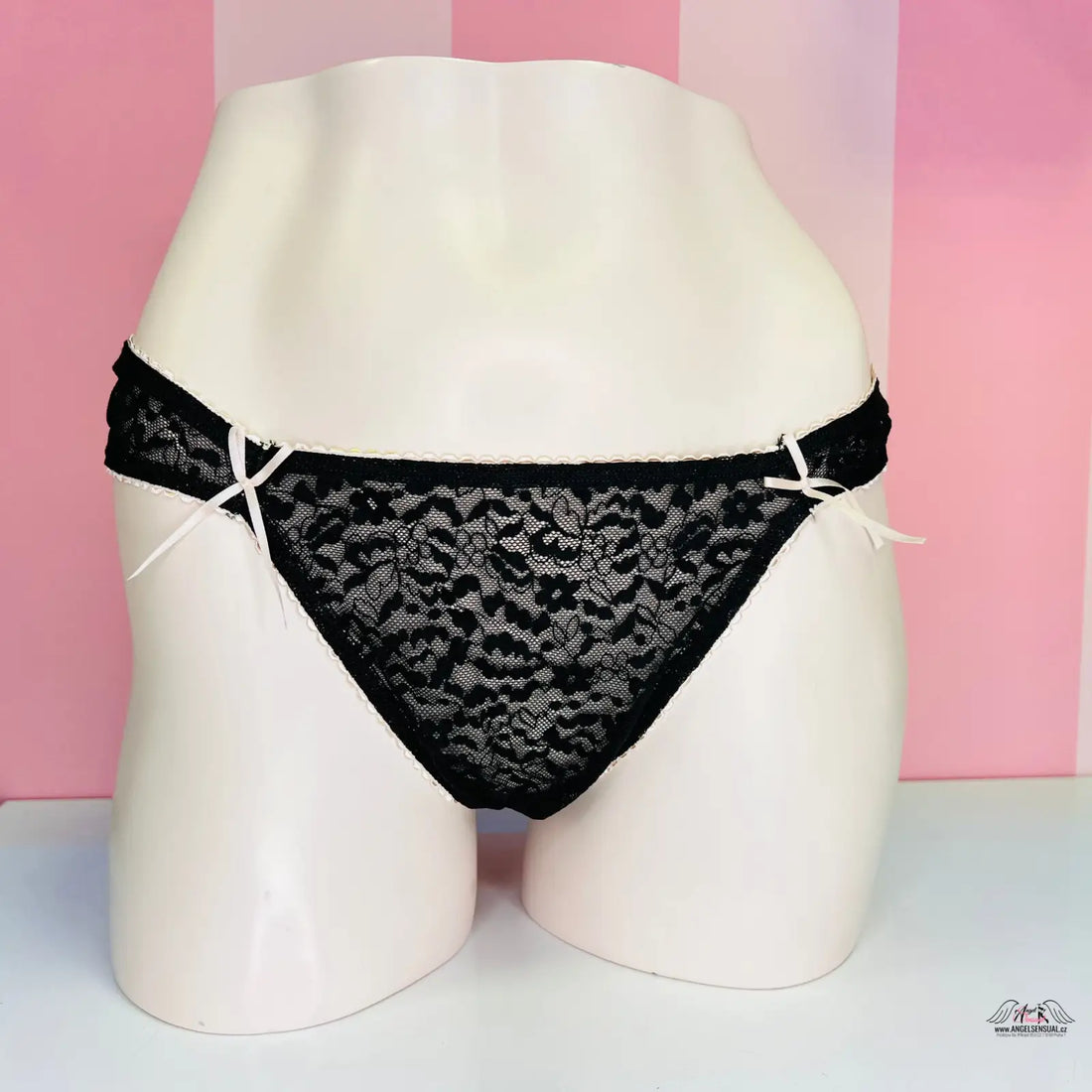 Victoria’s Secret krajkové kalhotky Tanga s Mašličkami, luxusní krajkové kalhotky
