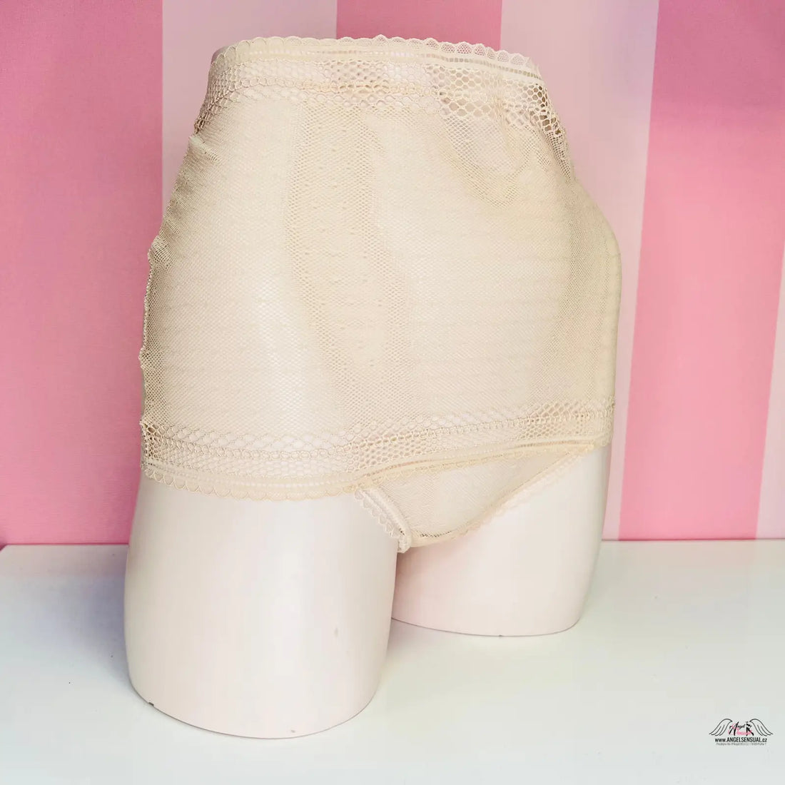 Creamové síťované tanga s vysokým pasem s krajkovým detailem, Victoria’s Secret