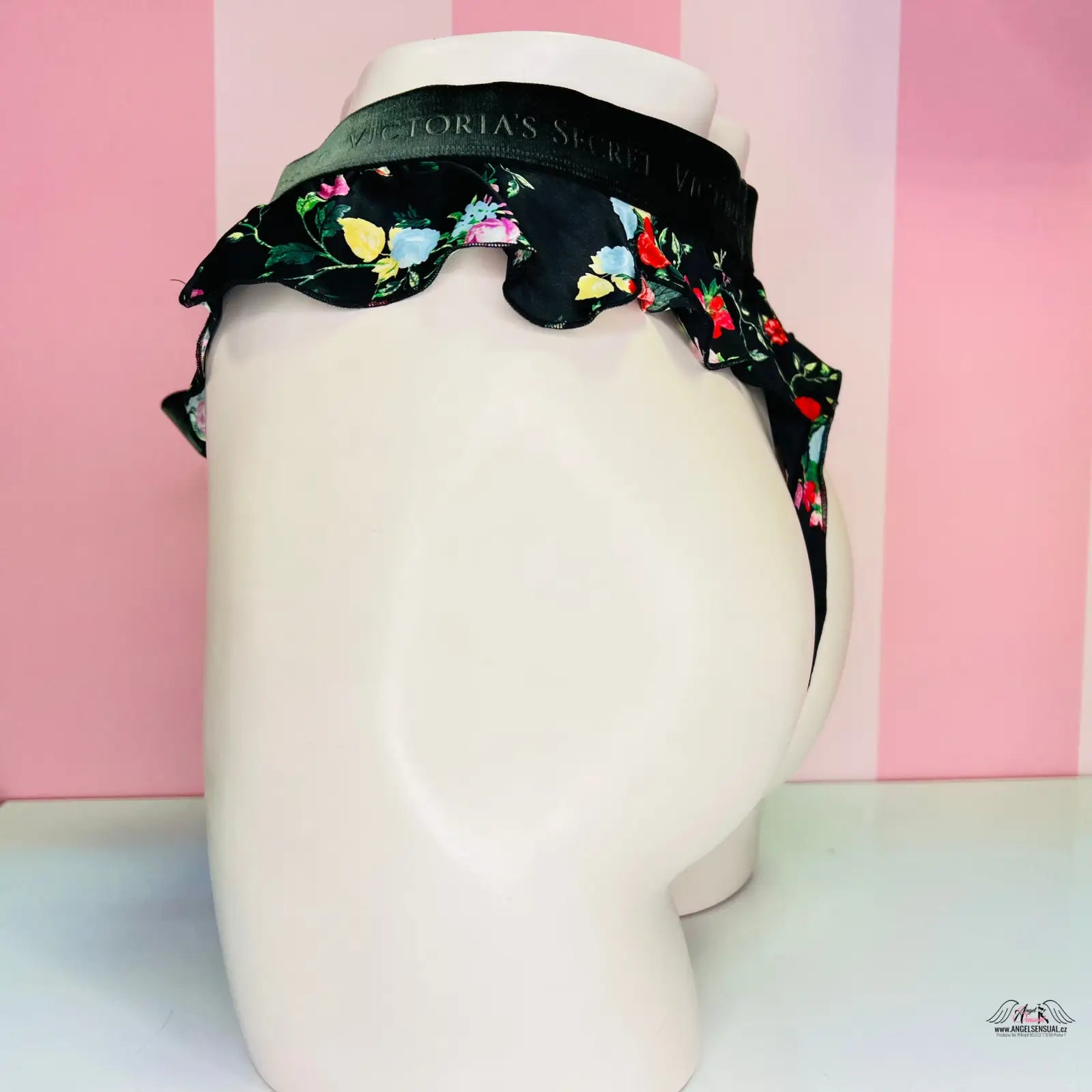 Victoria’s Secret hedvábné tanga s vysokým pasem a květinovým vzorem pro maximální pohodlí