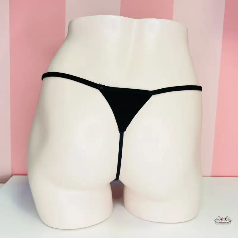 Bílé manekýn torso v černé tangové spodní soupravě Victoria’s Secret Tanga Set pěti kalhotek luxusní set pěti