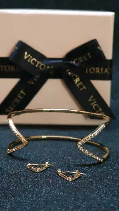 Zlatý set náušnic a náramku Victoria’s Secret s zirkony, elegantní zlatý set náušnic