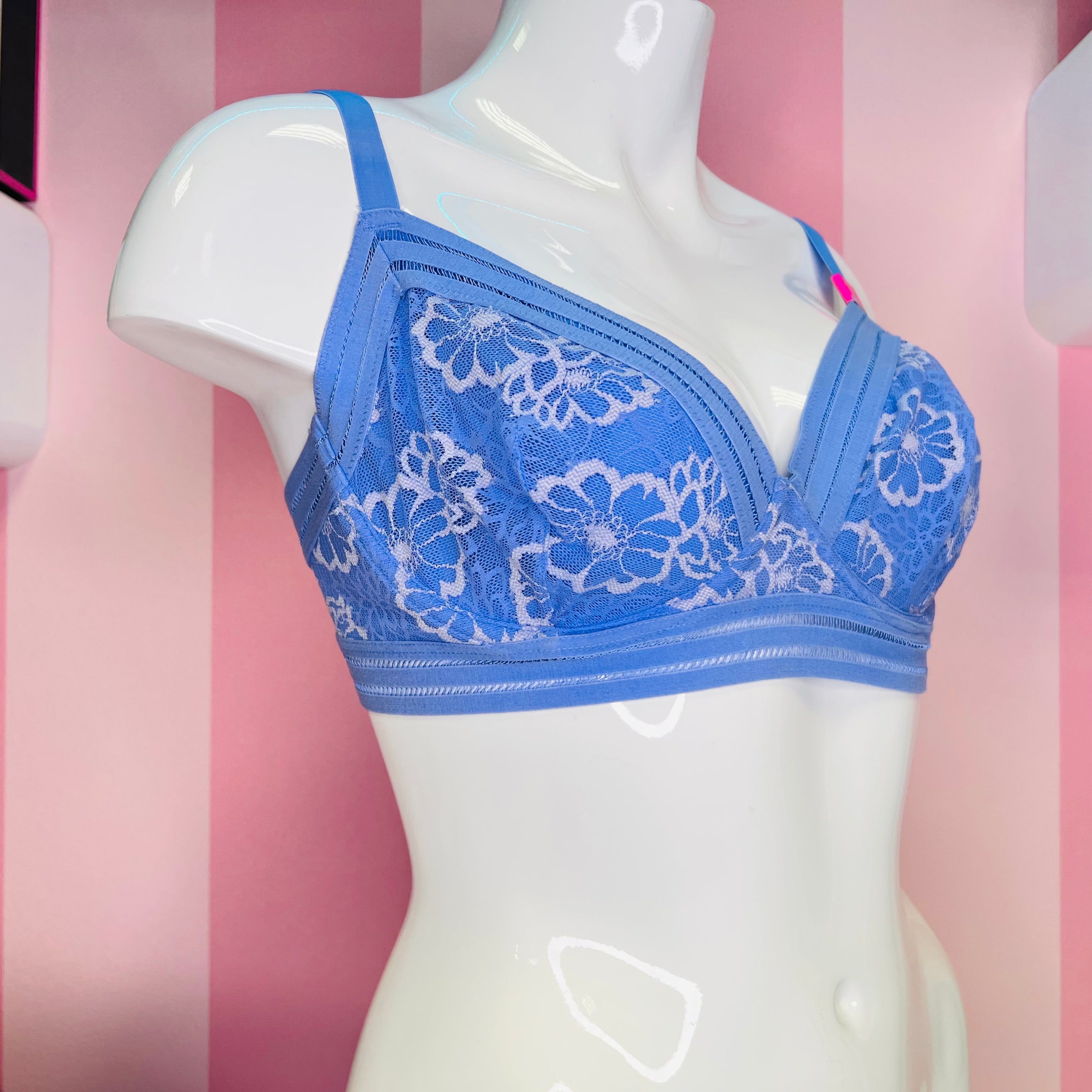 Modrá bavlněná podprsenka s bílými květinami od PINK, maximální pohodlí, apparel &amp; accessories