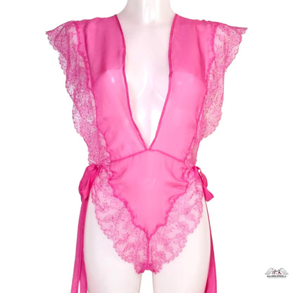 Agent Provocateur Body Willa Teddy Pink v hedvábném body s růžovým krajkovým lemem