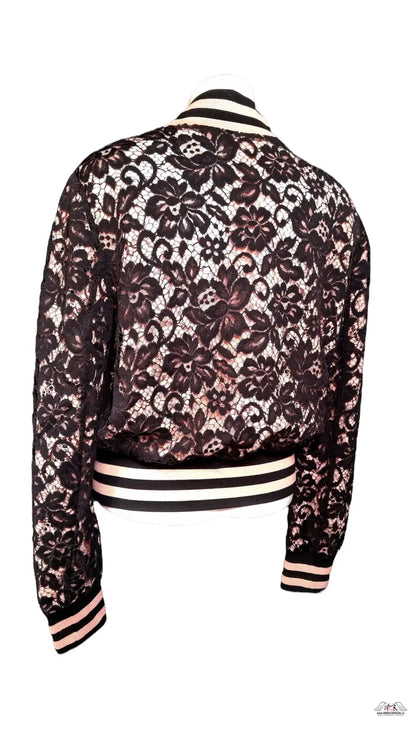 Black floral lace bunda Codey bomber s bílými a černými pruhy, stylová bunda Codey