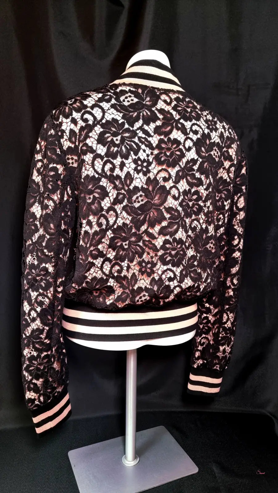 Black lace bunda Codey bomber stylová bunda Codey, elegant Codey bomber jacket