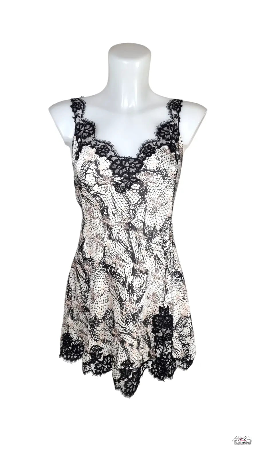 Elegantní krajková krátká košilka Gulia Short Slip s bílým a černým krajkovým lemem