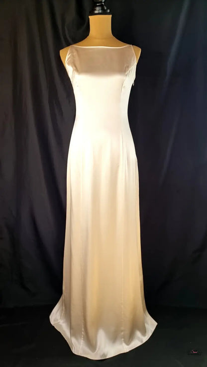 Dlouhá košile Agent Provocateur Hedvábné Šaty Classic Long Slip Ivory v saténovém provedení