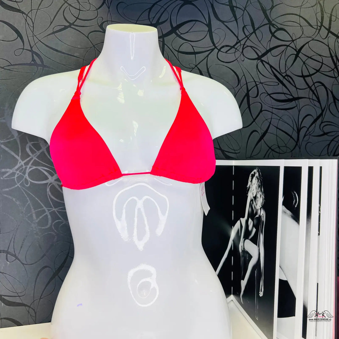 Stylový horní díl plavek Agent Provocateur Robbie s elegantním zavazováním
