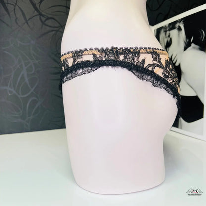 Lace-trimmed lingerie Agent Provocateur Kalhotky Luciela for elegant women
