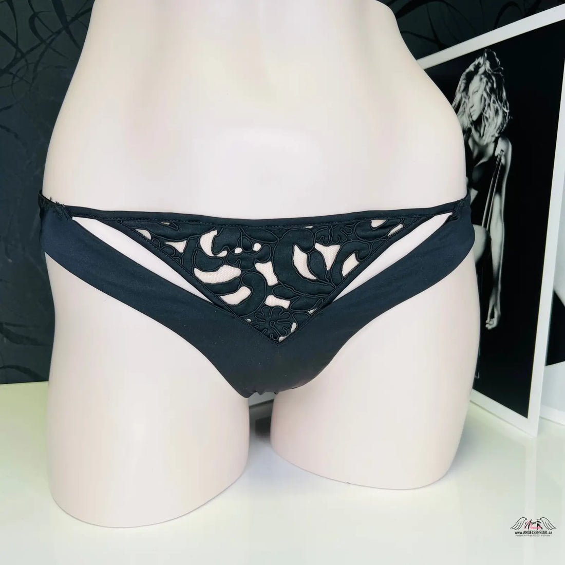 Black krajkové kalhotky Ordella Soiree, svádivé kalhotky Ordella pro elegantní styl