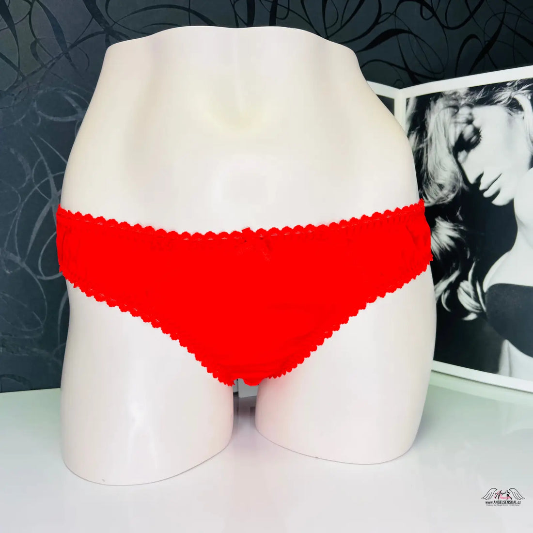 Agent Provocateur svůdné Červené kalhotky s krajkou, Kalhotky Red Sensual