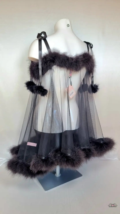 Síťovaný babydoll Agent Provocateur Košilka Babydoll Netania s černým tylovým županem