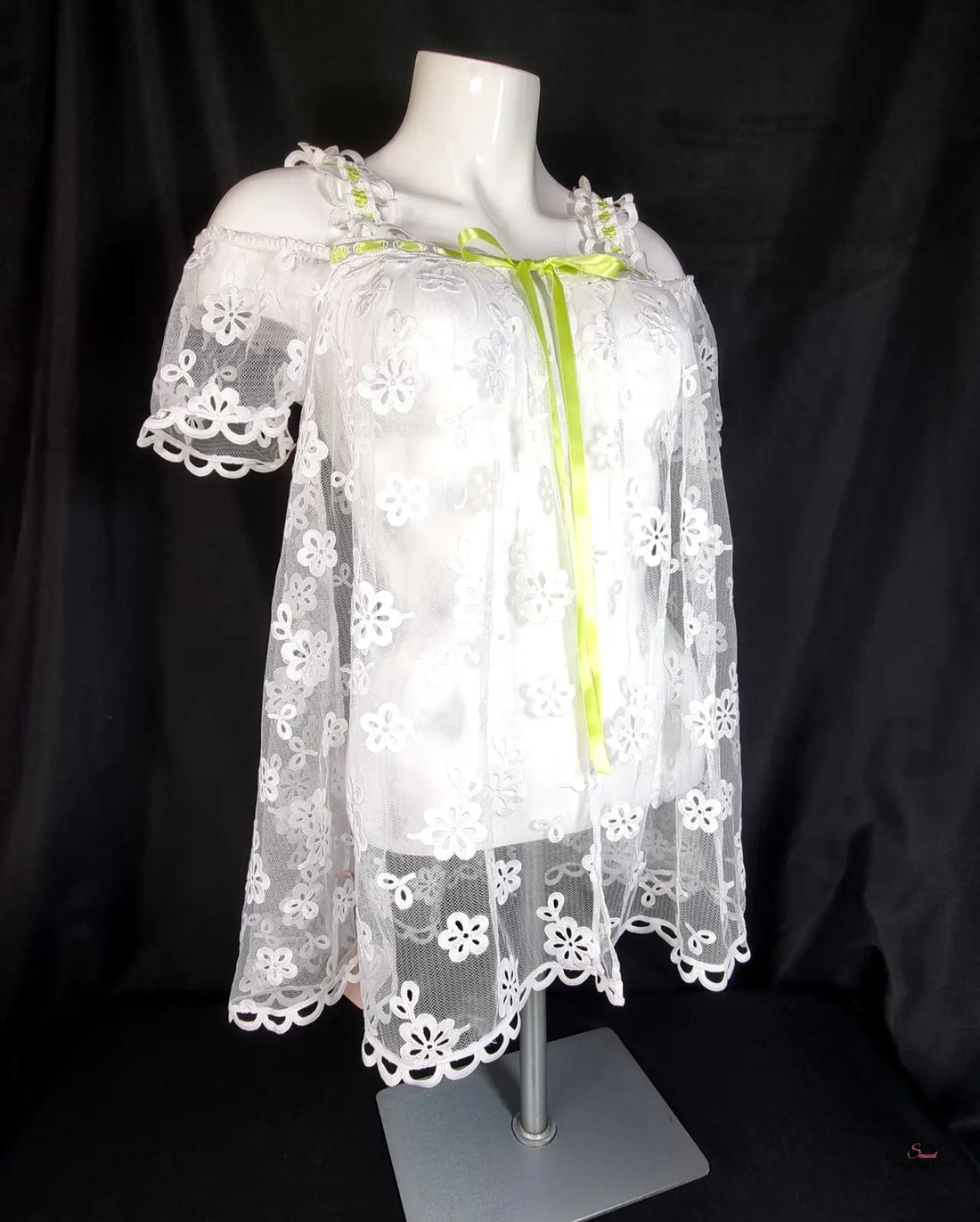 Bílé krajkové župánky Laurelie Babydoll s zelenou stuhou, Župánek Laurelie Babydoll