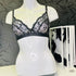 Black lace bra on mannequin, luxusní krajková podprsenka Agent Provocateur Carmella