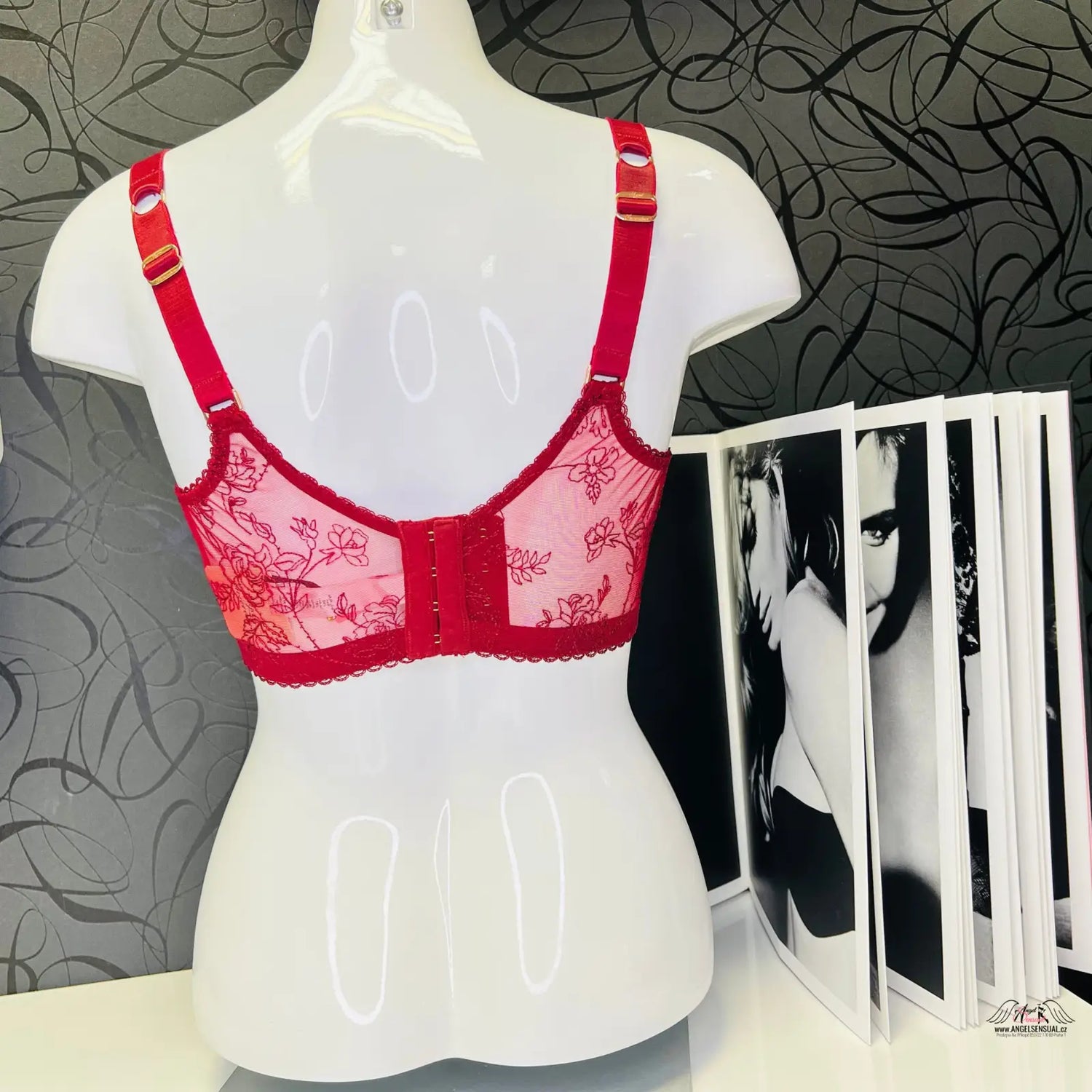 Agent Provocateur červená květinová krajková podprsenka s širokými ramínky, apparel &amp; accessories