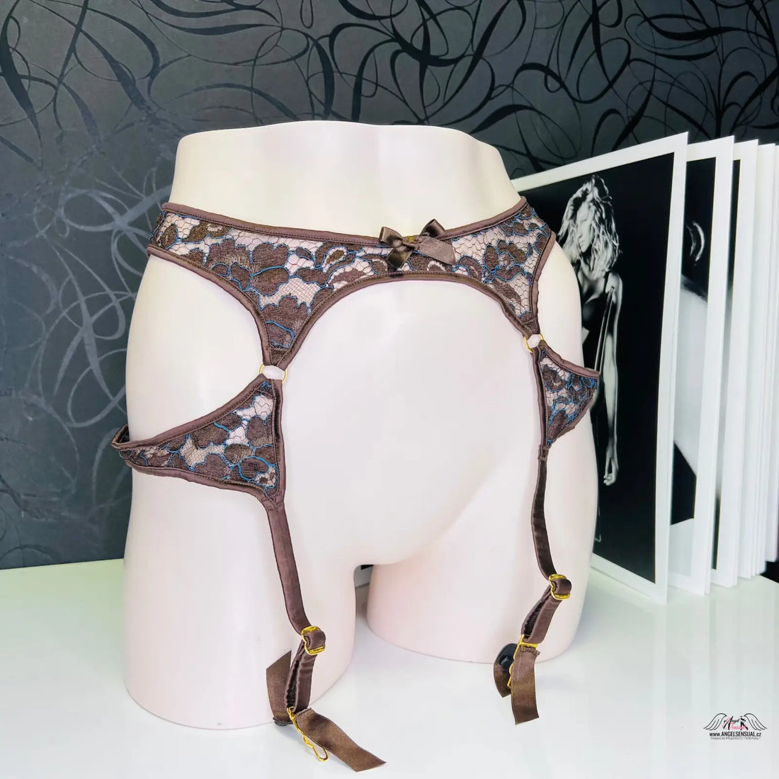 Luxusní krajkový podvazkový pás Agent Provocateur Podvazkový Pás Mandi