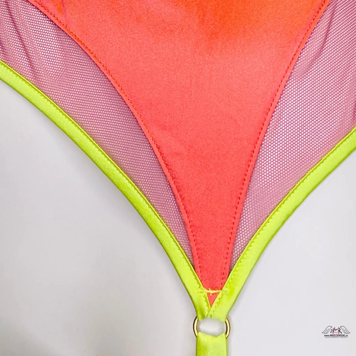 Neon-trimmed coral lingerie podvazkový pás Viv od Agent Provocateur, luxusní podvazkový pás