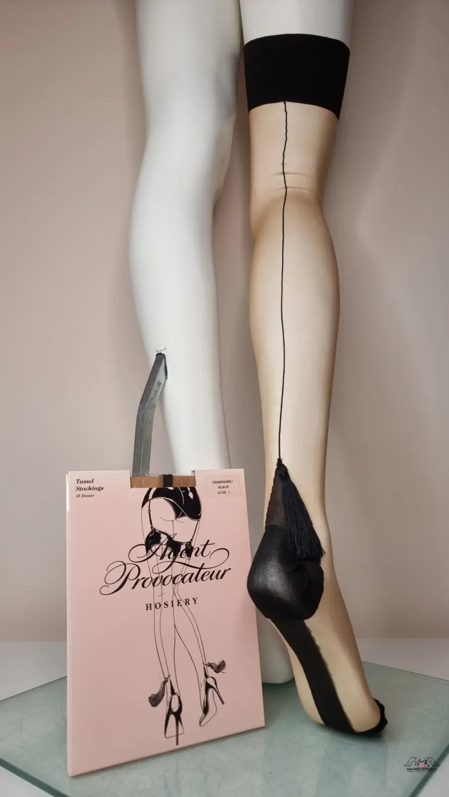 Agent Provocateur nadkolenky s černým zadním švem v odstínu Champagne