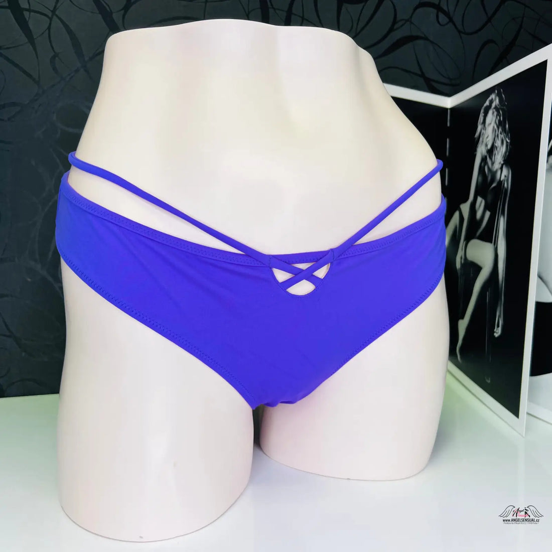 Blue bikini bottoms with ozdobnými šňůrkami, stylový spodní díl plavek Avril