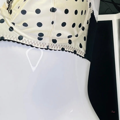 Polka dot podprsenka Elegance a Svůdnost: Marjorie od Agent Provocateur