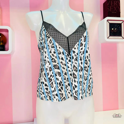Elegantní černá košilka s geometrickým potiskem a krajkovým výstřihem od Victoria’s Secret