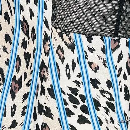 Elegantní košilka s jemnou krajkou Victoria’s Secret na látce se leopardími skvrnami