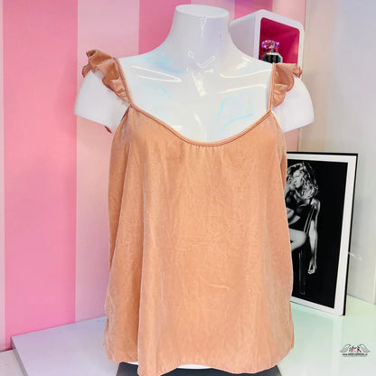 Růžový ruffled top s nastavitelnými ramínky Elegantní Semišový Top s Nastavitelnými Ramínky