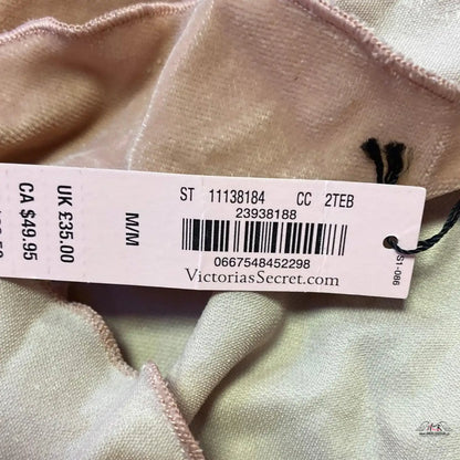 Elegantní Semišový Top s Nastavitelnými Ramínky od Společnosti s tagem Victoria’s Secret