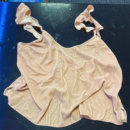 Růžový sametový top s nastavitelnými ramínky značky Elegantní Semišový Top
