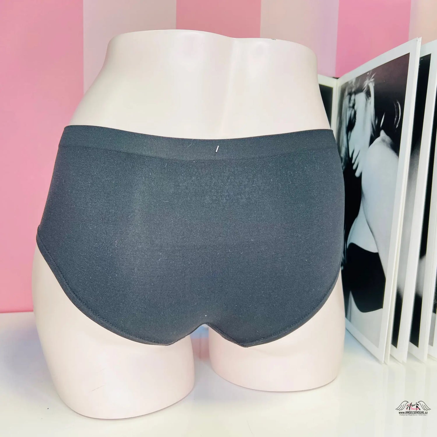 Kalhotky s nápisem - S / Černá / Nové se štítky - Victoria’s Secret