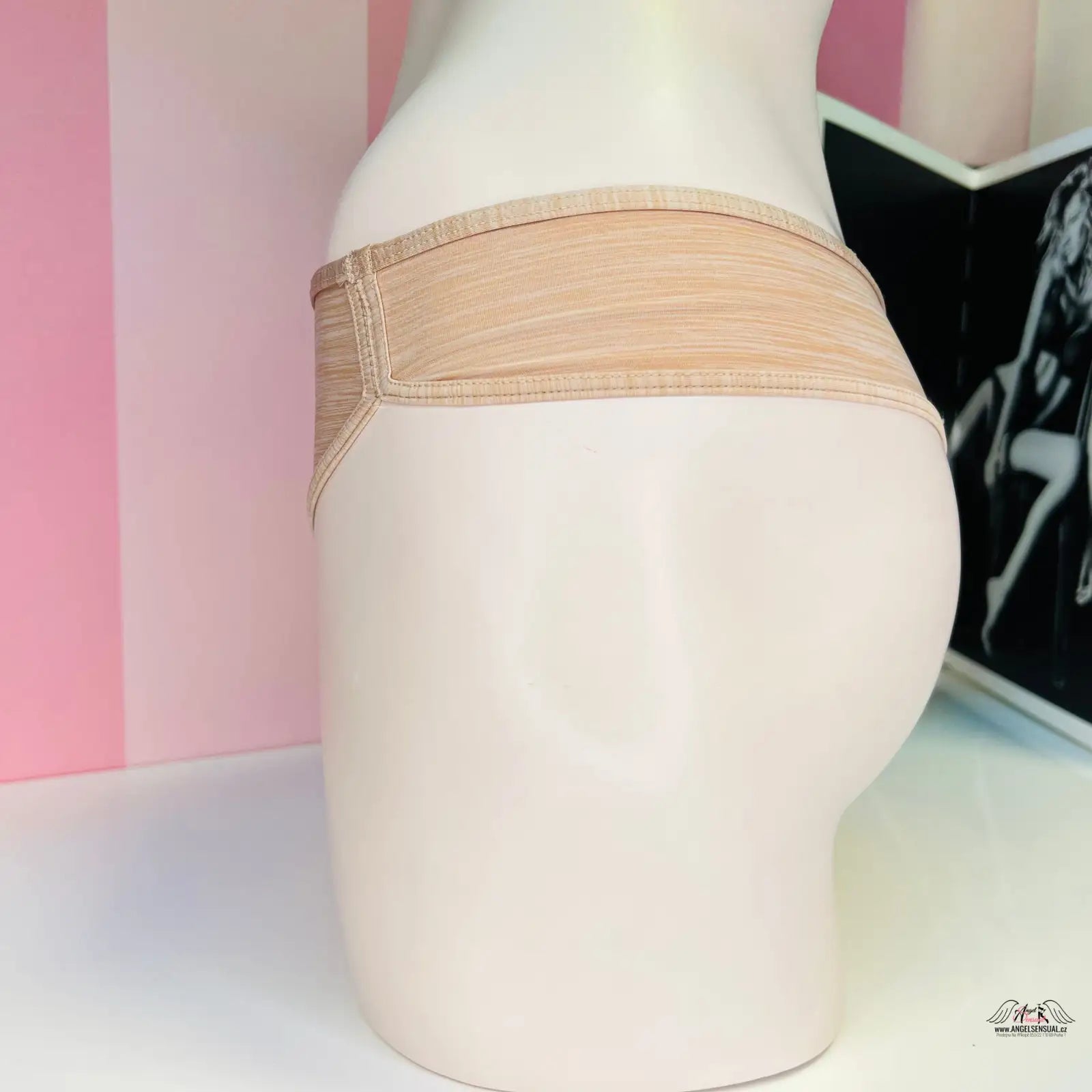 Beige těhotenský podpůrný pás v produktu Luxus a Pohodlí od Victoria’s Secret