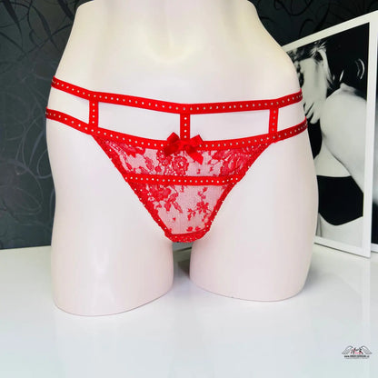 Červené krajkové a puntíkované tangové kalhotky Luxusní Davinah pro neodolatelnou eleganci