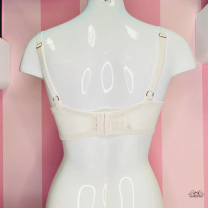 Bílý manekýn s nastavovacími popruhy pro elegantní podprsenku Luxusní Romantika