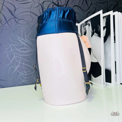 Bílý a modrý batoh Luxusní Stephanee Waspie s námořnickou elegancí