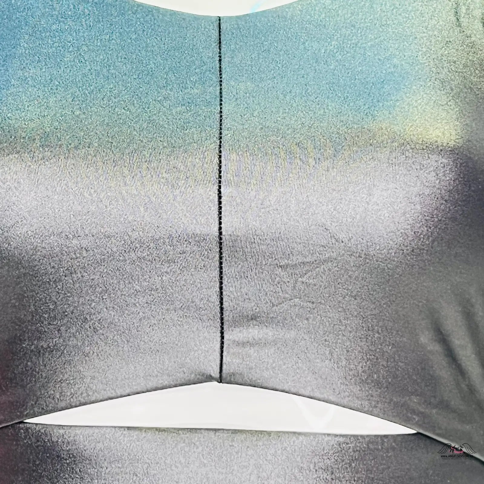 Iridescentní stříbrná a modrá látka sportovní podprsenky Maximální Pohodlí