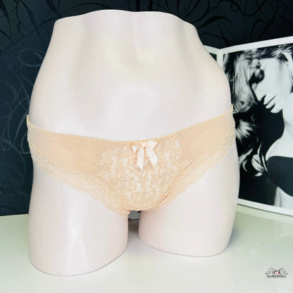 Beige krajkové kalhotky s mašličkou z kolekce Mercy pro elegantní vzhled