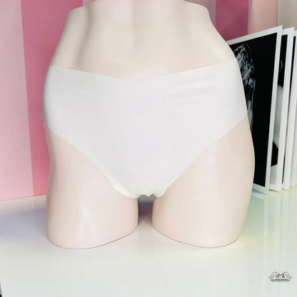 Bílé bezešvé tangá od Victoria’s Secret pro pohodlné nošení