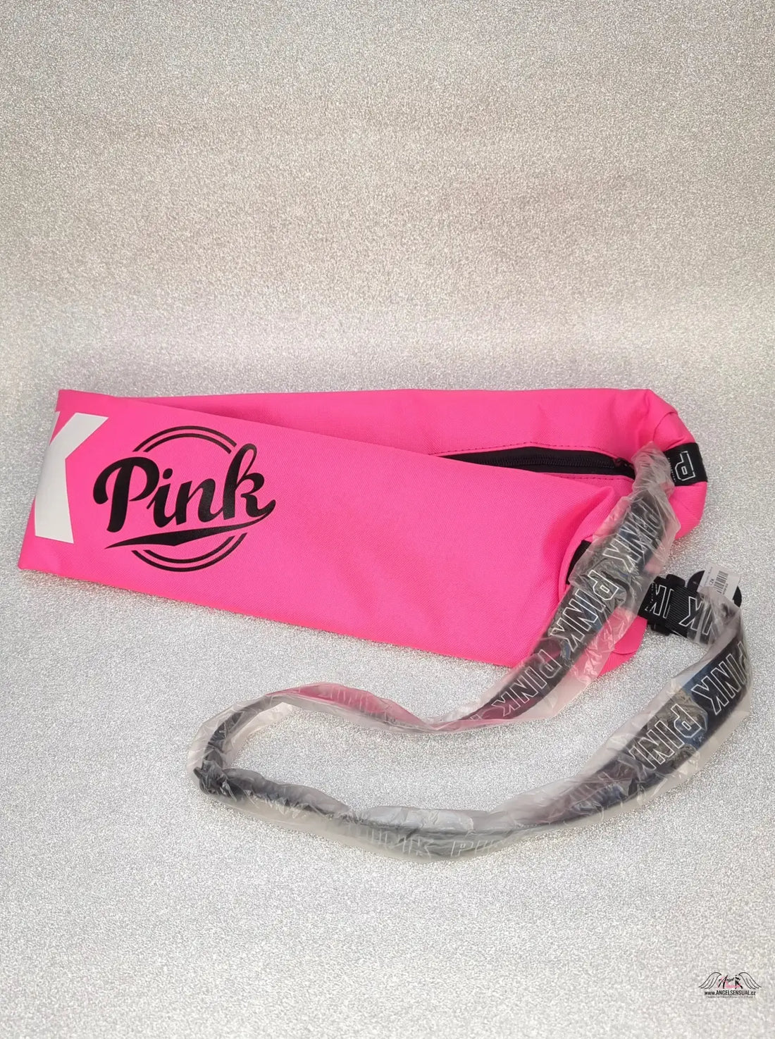 Stylový Úložný vak PINK Cooler Chladící Vak Přes Rameno s růžovým duffel bagem