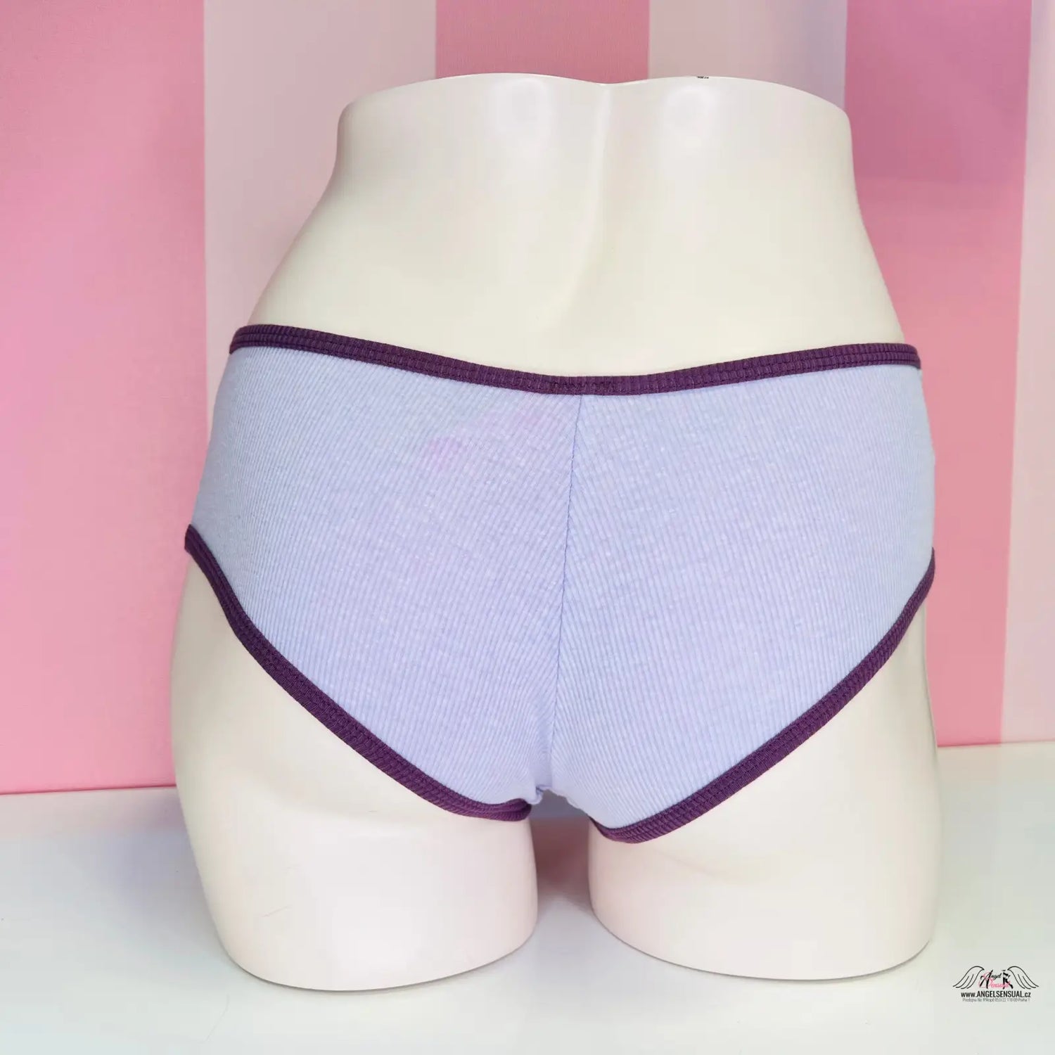 Stylové bavlněné kalhotky PINK s logem a fialovým lemem
