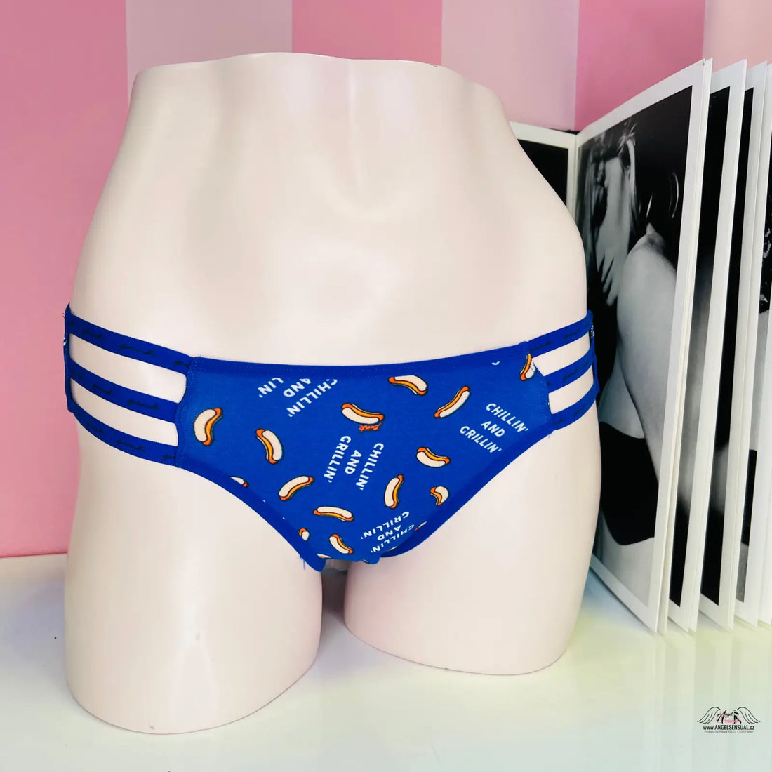 Victoria’s Secret Pink kalhotky cheekster s banánovým potiskem a modrým materiálem