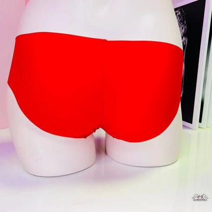 Red and white seamless underwear with gold embroidery for elegance and comfort