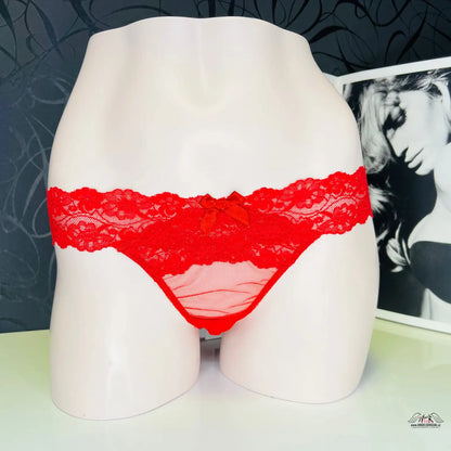 Červené krajkové tanga Rudé Kalhotky Maillys pro romantiku a eleganci