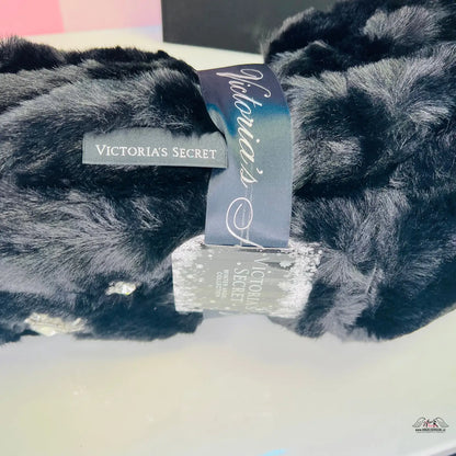 Luxusní Hebká Šála s Ozdobnými Kamínky - OS / Černá / Nové se štítky - Victoria’s Secret