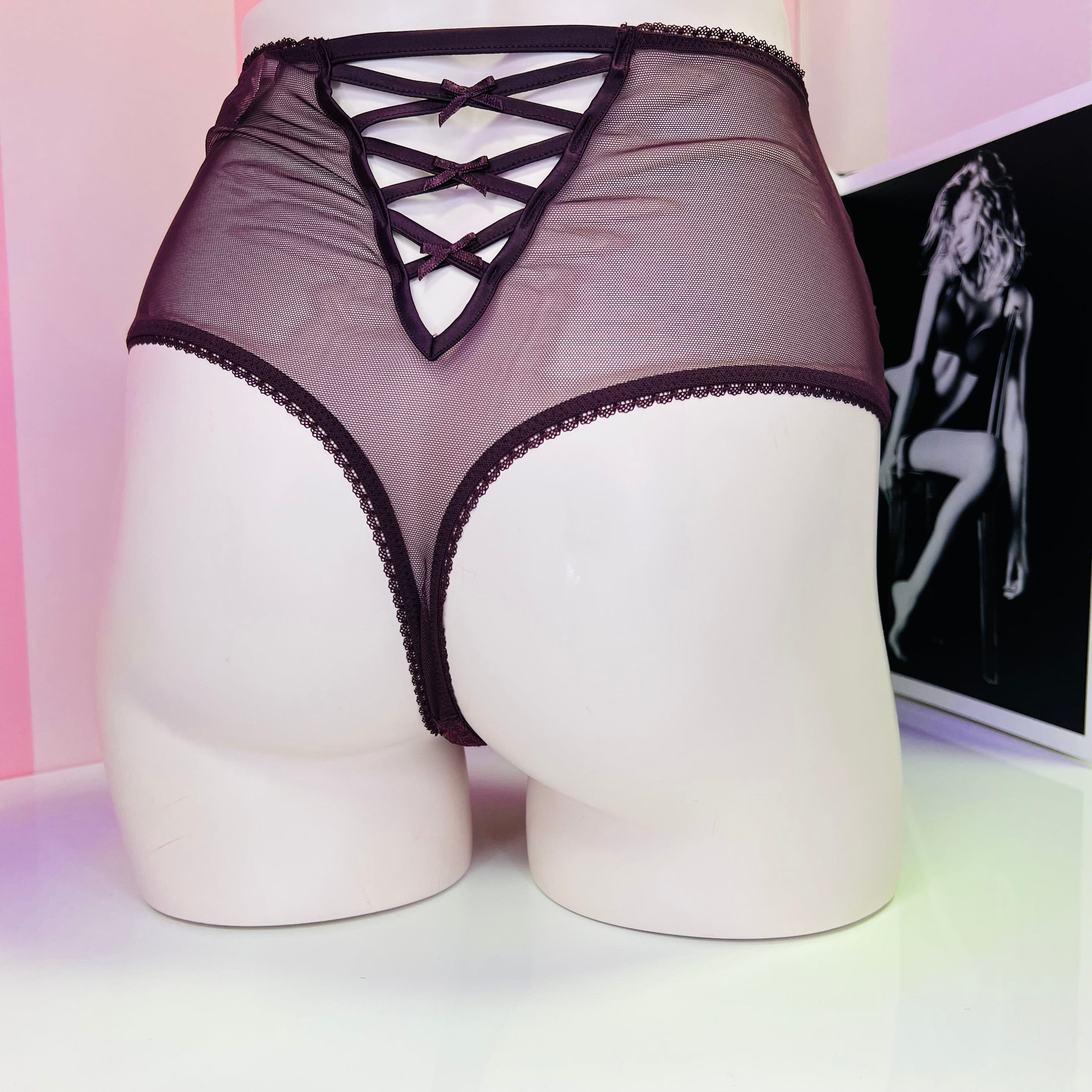 Síťované tanga - M / Vínová / Nové se štítky - Kalhotky Victoria’s Secret