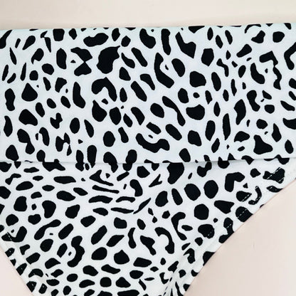 Stylový tygrovaný spodní díl plavek Victoria’s Secret Wild Pattern s vyšším pasem