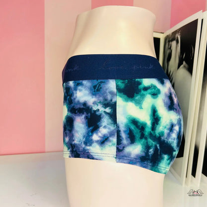 Stylové modro-tyrkysové ty dyed sportovní šortky pro moderního muže